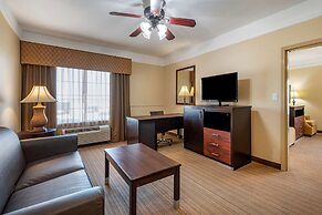 Best Western Plus Monica Royale Inn & Suites