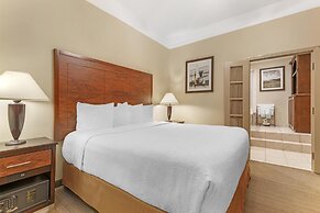 Best Western Plus Monica Royale Inn & Suites