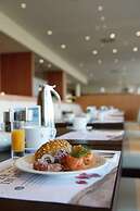 ATLANTIC Hotel Galopprennbahn