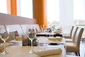 ATLANTIC Hotel Galopprennbahn