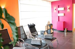 ATLANTIC Hotel Galopprennbahn