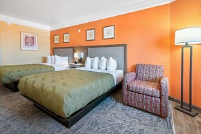 Quality Inn & Suites Galveston - Beachfront