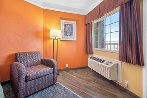 Quality Inn & Suites Galveston - Beachfront