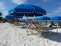 Tropical Beach Resorts