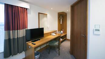 Holiday Inn Manchester-Central Park by IHG