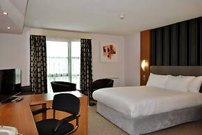 Holiday Inn Manchester-Central Park by IHG