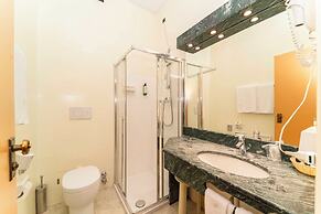 Hotel Turin Royal