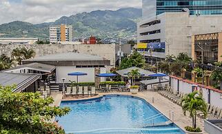Costa Rica Tennis Club & Hotel