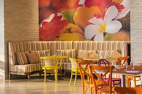 Costa Rica Tennis Club & Hotel