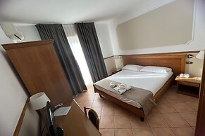 Hotel Leopardi