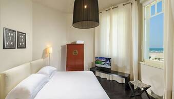 Hotel Carducci 76