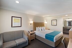 Best Western Woodland Hills Inn