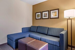 Comfort Suites Escanaba West