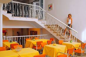 Albergo Punta De L'est