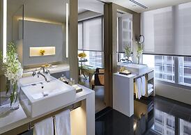 The Landmark Mandarin Oriental, Hong Kong