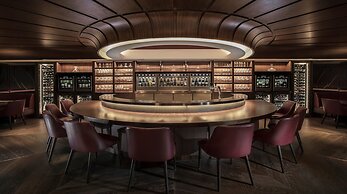 The Landmark Mandarin Oriental, Hong Kong