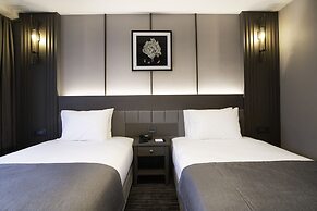 Arts Hotel Taksim