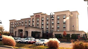 Hampton Inn & Suites by Hilton Laval