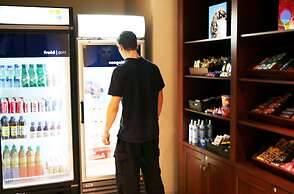 Hampton Inn & Suites by Hilton Laval