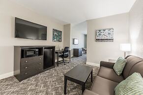 Best Western Plus Sebastian Hotel & Suites