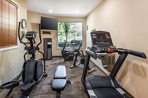 Best Western Lodge At River's Edge