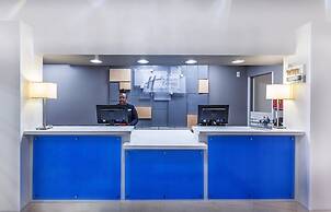 Holiday Inn Express Hotel & Suites Jenks by IHG