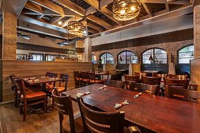 Best Western Premier Bridgewood Resort Hotel