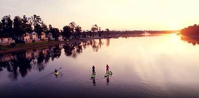 Maddens On Gull Lake