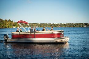 Maddens On Gull Lake