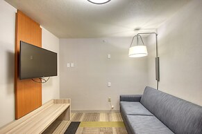 Holiday Inn Express Hotel & Suites Milwaukee Airport by IHG