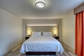 Holiday Inn Express Hotel & Suites Milwaukee Airport by IHG