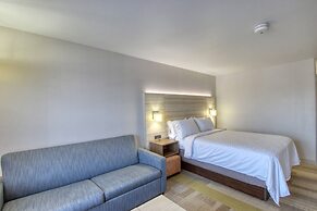Holiday Inn Express Hotel & Suites Milwaukee Airport by IHG