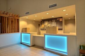 Holiday Inn Express Hotel & Suites Milwaukee Airport by IHG