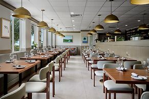 DoubleTree by Hilton Brunswick