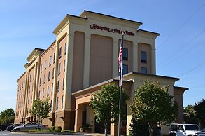 Hampton Inn & Suites Frederick-Fort Detrick
