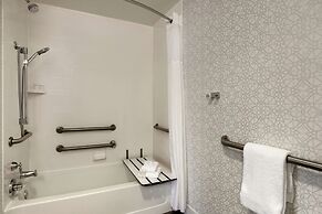 Hampton Inn & Suites Frederick-Fort Detrick