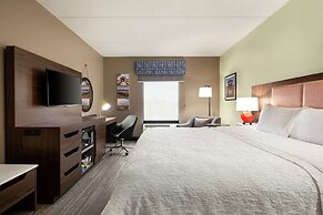 Hampton Inn & Suites Frederick-Fort Detrick