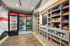 Hampton Inn & Suites Frederick-Fort Detrick