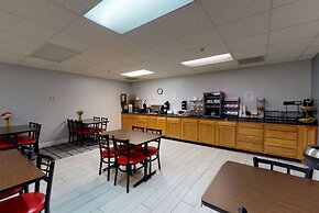 Ramada by Wyndham Strasburg/Shenandoah Valley