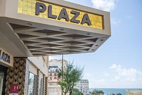 Hotel Plaza Biarritz Plage - Handwritten Collection