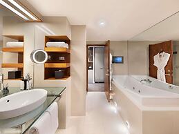 Sofitel Queenstown Hotel & Spa