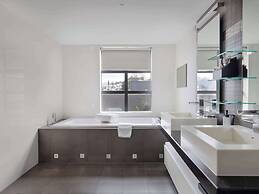 Sofitel Queenstown Hotel & Spa