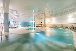 THB Tropical Island Aparthotel