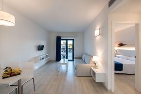 THB Tropical Island Aparthotel