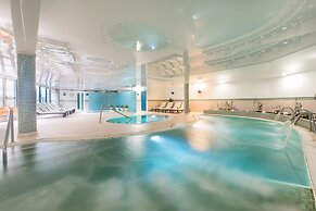 THB Tropical Island Aparthotel