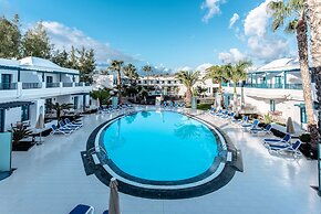 THB Tropical Island Aparthotel