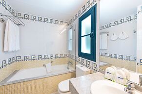 THB Tropical Island Aparthotel