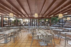 THB Tropical Island Aparthotel