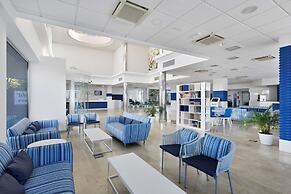 THB Tropical Island Aparthotel