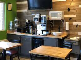 Deerfield Inn & Suites